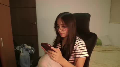 max and abby online show from 05-18-26, 04:07