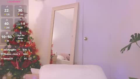 Megan online show from 12-29-24, 01:24