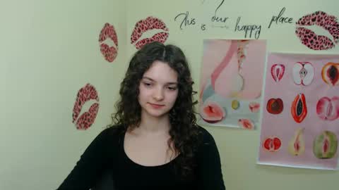 Susie online show from 02-17-25, 04:37