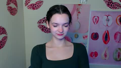 Susie online show from 12-23-25, 07:17