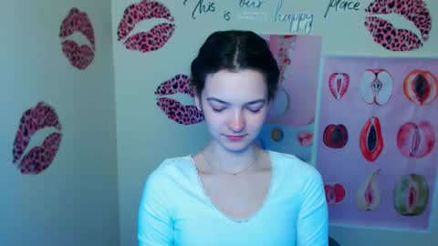 Susie online show from 03-18-26, 07:22