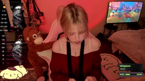 Snapshot of _meowmiko__ chatting on 12-14-24, 11:23 miko3 online show from 12-14-24, 11:23