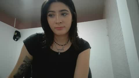 Mia-foster online show from 11-15-25, 07:54