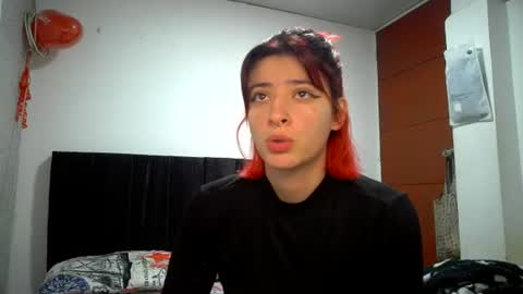Mia-foster online show from 06-19-26, 09:07