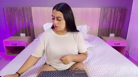 _miamiller_ online show from 02-13-25, 02:12