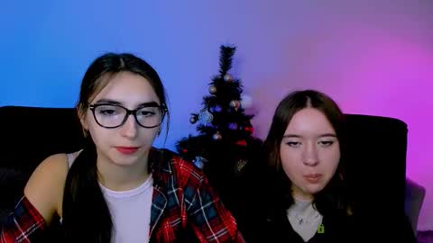 Snapshot of _mila_fire chatting on 12-16-25, 12:10 your Mila online show from 12-16-25, 12:10