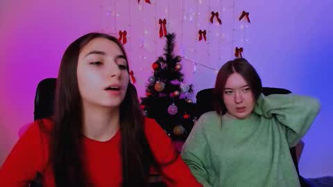 Snapshot of _mila_fire chatting on 12-23-25, 10:57 your Mila online show from 12-23-25, 10:57