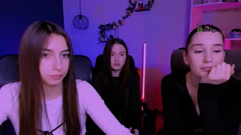 your Mila online show from 03-12-26, 10:10