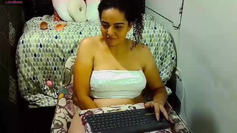 _milf_naughty online show from 11-30-25, 02:37