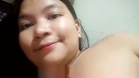 _milkytitsmomxx_ online show from 02-03-26, 06:57