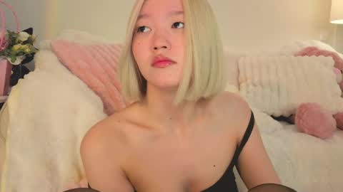 Kim online show from 04-25-26, 05:10