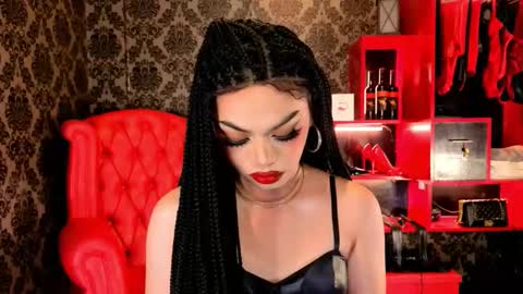 Raven Strauss online show from 11-24-25, 07:02