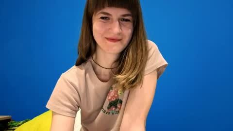 Snapshot of _minnie_boo_ chatting on 04-29-26, 07:31 Boo online show from 04-29-26, 07:31