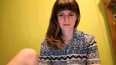 Snapshot of _minnie_boo_ chatting on 06-20-26, 06:22 Boo online show from 06-20-26, 06:22