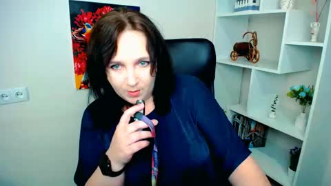 Miranda online show from 06-18-26, 09:36
