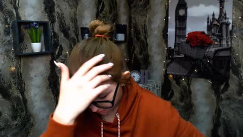 Mira online show from 02-19-25, 10:56