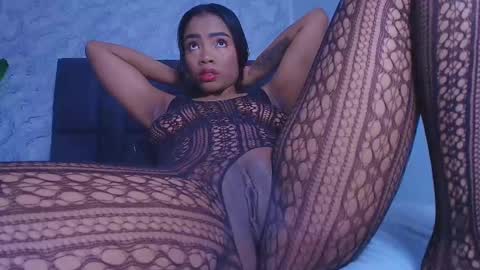 Snapshot of _mishell chatting on 09-15-25, 07:14 Mishell online show from 09-15-25, 07:14