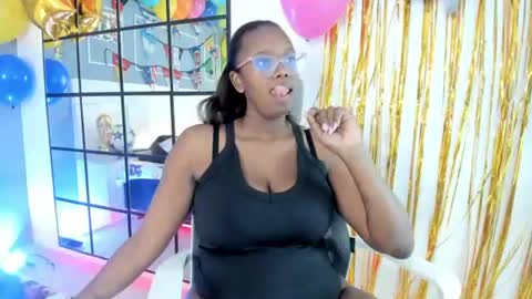 Snapshot of _miss_khaleesi_ chatting on 06-17-26, 03:57 _miss_khaleesi_ online show from 06-17-26, 03:57