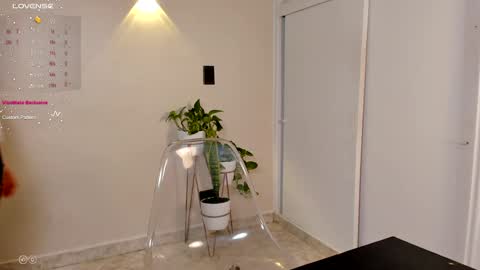 kimberley cruz online show from 01-24-25, 11:04