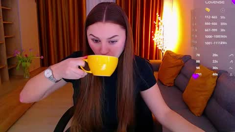 Mia online show from 01-10-26, 08:27