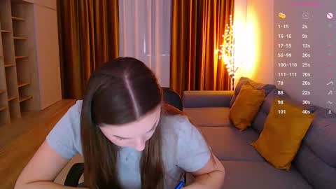 Mia online show from 02-10-26, 07:23