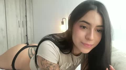Snapshot of _missamber chatting on 06-18-26, 07:07 Vale online show from 06-18-26, 07:07