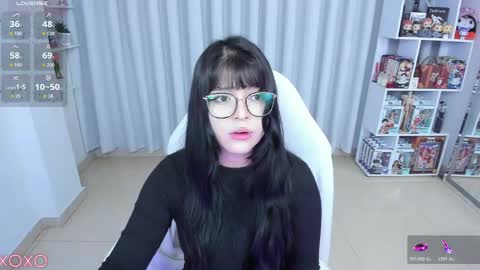 Hanna  Idependent Model   online show from 04-25-26, 04:15
