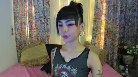 Snapshot of _mizuki chatting on 01-17-25, 05:51 mizuki  online show from 01-17-25, 05:51