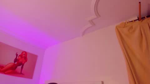 Snapshot of _mizuki chatting on 02-05-25, 12:38 mizuki  online show from 02-05-25, 12:38