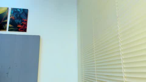 _molly_rosse_ online show from 10-14-25, 12:28