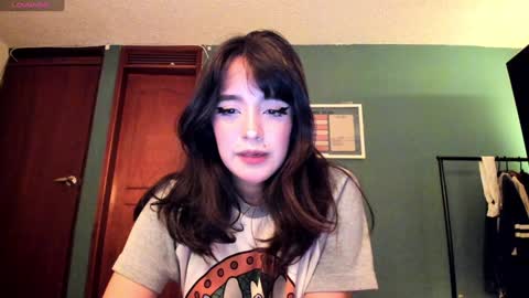 Snapshot of _moon_cake_ chatting on 02-07-25, 03:55 Next stream 950 pm Colombia time xd online show from 02-07-25, 03:55