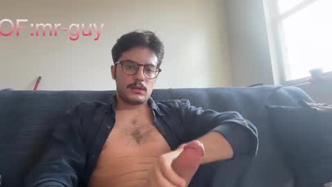 Snapshot of _mrguy_ chatting on 10-18-25, 07:25 _mrguy_ online show from 10-18-25, 07:25