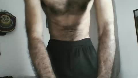 Snapshot of _mylord666_ chatting on 04-10-26, 01:05 _mylord666_ online show from 04-10-26, 01:05