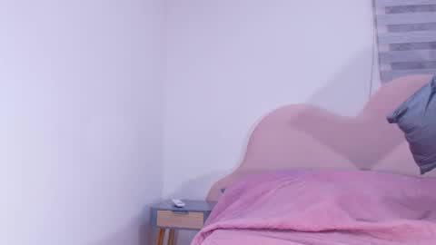 Luna online show from 04-02-26, 03:04