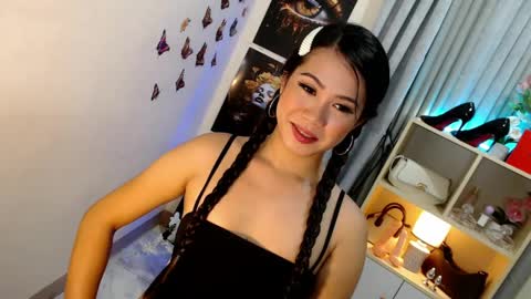 _mysticdoll_ online show from 04-13-26, 11:43