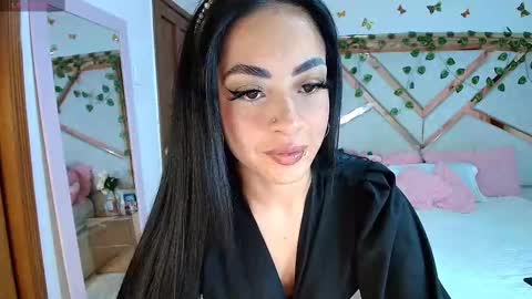 Snapshot of _natashaa19 chatting on 09-12-25, 02:33 Natasha Rodriguez independent model online show from 09-12-25, 02:33