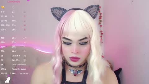 Snapshot of _natsuki chatting on 12-14-24, 05:51 _natsuki online show from 12-14-24, 05:51