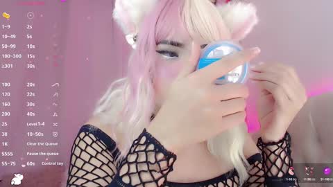 Snapshot of _natsuki chatting on 01-18-25, 01:08 _natsuki online show from 01-18-25, 01:08