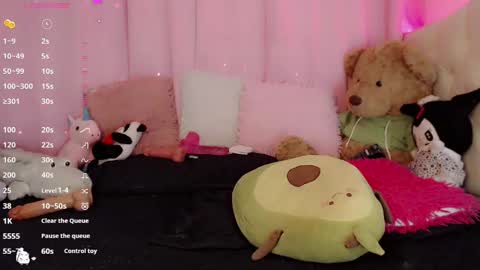 Snapshot of _natsuki chatting on 01-30-25, 06:35 _natsuki online show from 01-30-25, 06:35