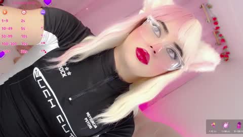 Snapshot of _natsuki chatting on 02-14-25, 03:54 _natsuki online show from 02-14-25, 03:54