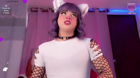 Snapshot of _natsuki chatting on 09-24-25, 05:16 _natsuki online show from 09-24-25, 05:16