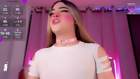 Snapshot of _natsuki chatting on 10-13-25, 07:14 _natsuki online show from 10-13-25, 07:14