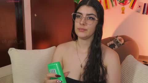 NiniHelp me by giving my show a thumbs up online show from 06-30-26, 02:23