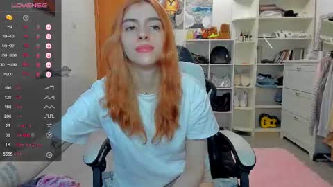 Snapshot of _nicole_dance chatting on 07-31-26, 07:08 Nicole online show from 07-31-26, 07:08