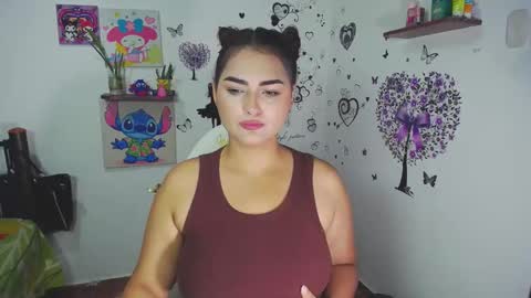 Nina  online show from 10-20-25, 02:06