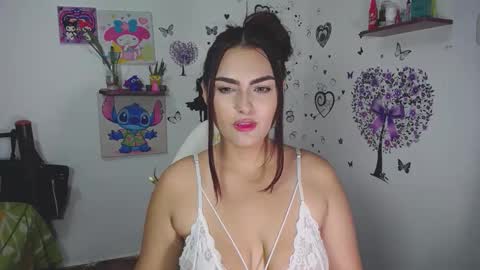 Nina  online show from 11-04-25, 04:55