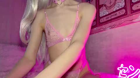 Nora online show from 11-16-25, 08:42