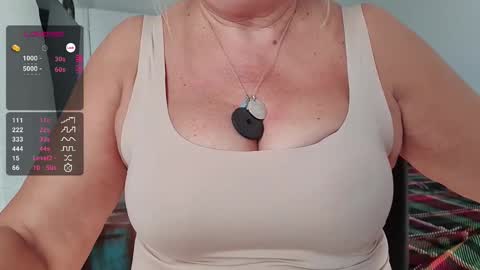 Charlotte online show from 09-19-25, 10:05