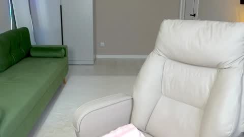 Tina online show from 12-01-25, 01:27