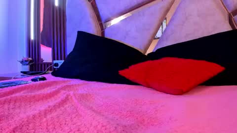 Pau online show from 03-14-26, 08:36